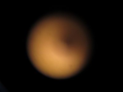 AF fungerade inte när solen skulle fotograferas genom ett teleskop (med solfilter).